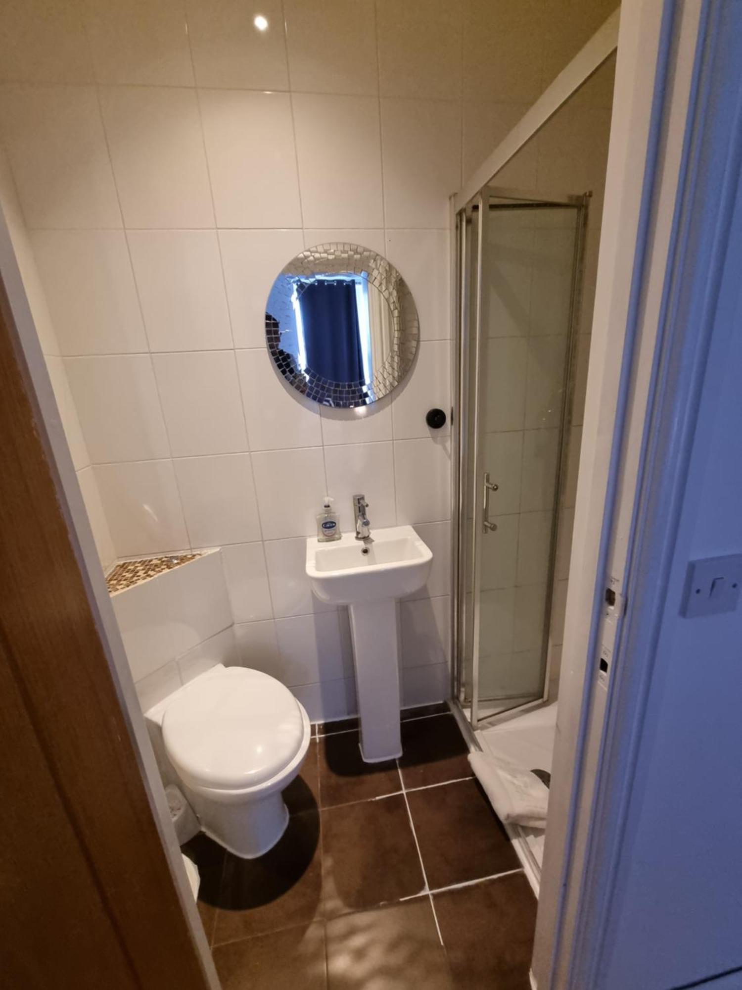 Horangee Pocha Hotell London Exteriör bild